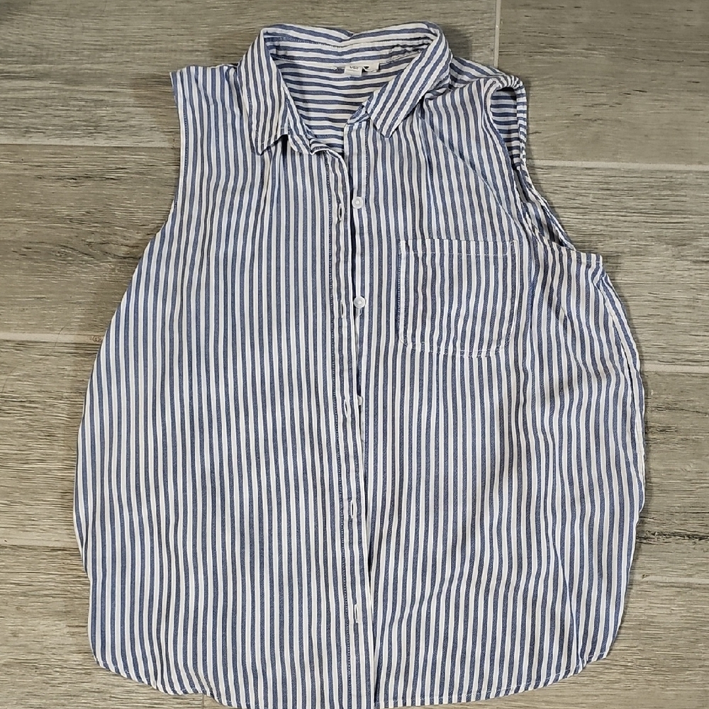 Beachlunchlounge Blue and White Striped Top